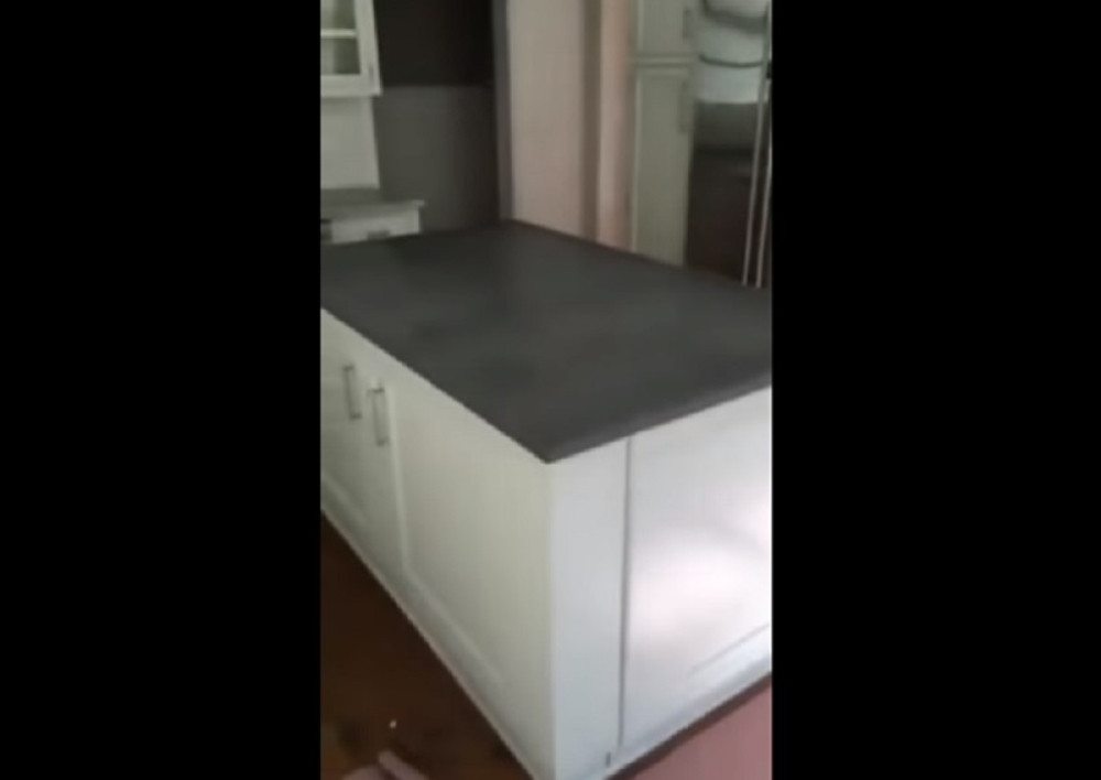 Izgleda kao kuhinjsko ostrvo, a evo šta se krija iza!