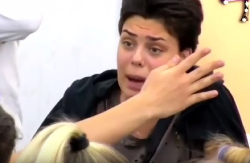 Nakon priznanja da se se*sala za novac, otkrila je još jedan UŽAS!