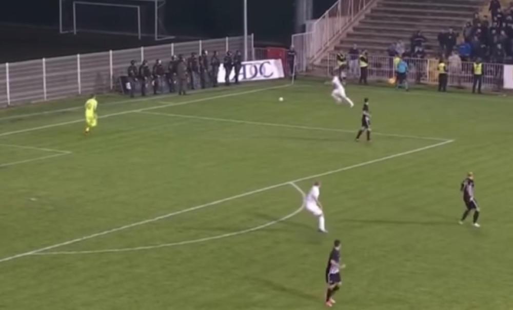 Bek Partizana poklonio loptu napadaču Čukaričkog za četvrti gol!