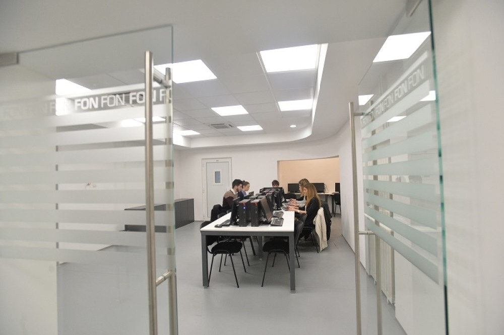 Studentkinje FON-a pobedile na takmičenju u Londonu!