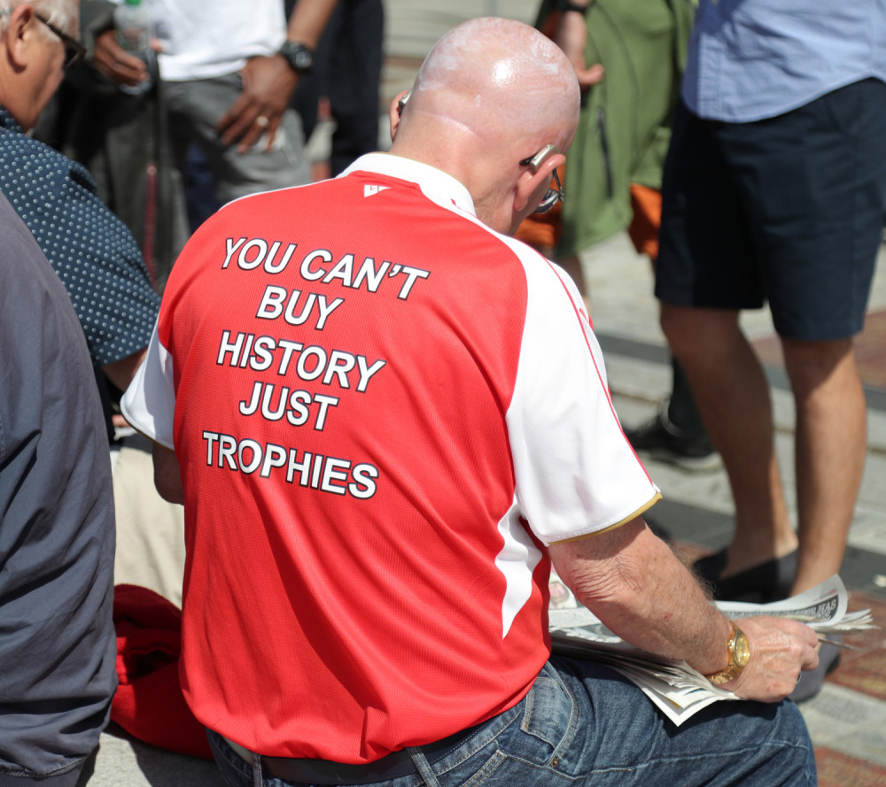 Legenda Liverpula izvređala srpskog trenera!