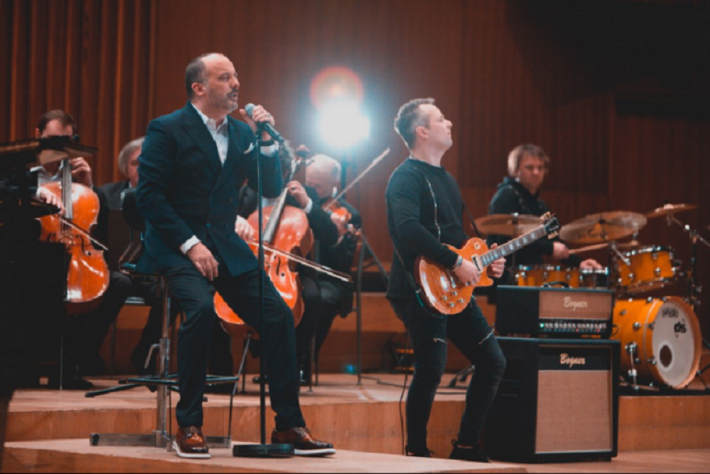 Toni Cetinski oduševio Beograđanke!