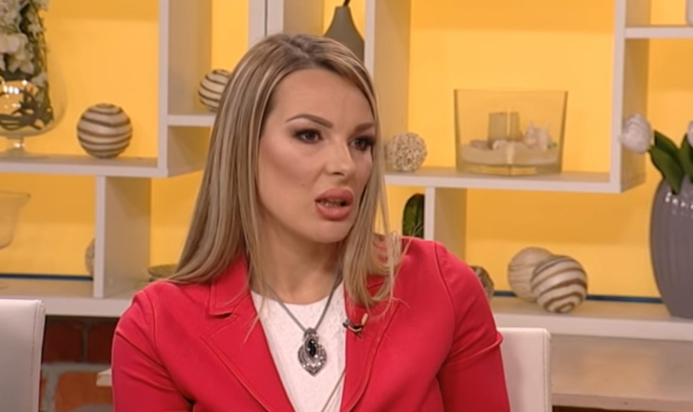 Branka je lepa, mlada, uspešna i majka osmoro mališana!