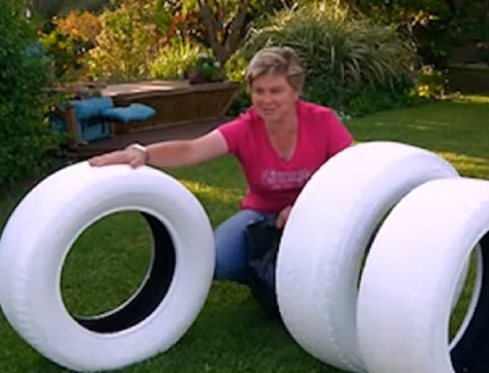 Smejali joj se kada je gume obojila u belo, a  onda su zanemeli!