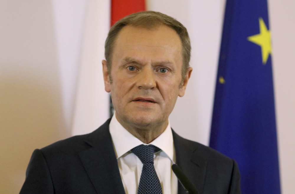 Donald Tusk ima koronu, predsednik Vučić mu poželeo brzo ozdravljenje