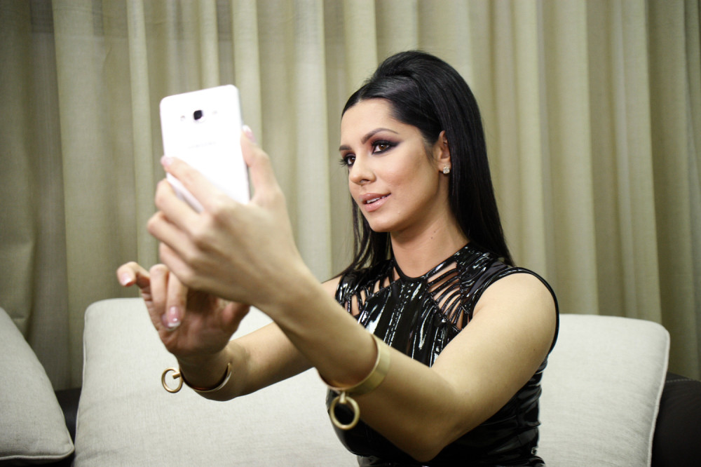 Tanja Savić kupuje kuću u ELITNOM DELU Beograda, frapiraćete se koliko novca će ISKEŠIRATI!