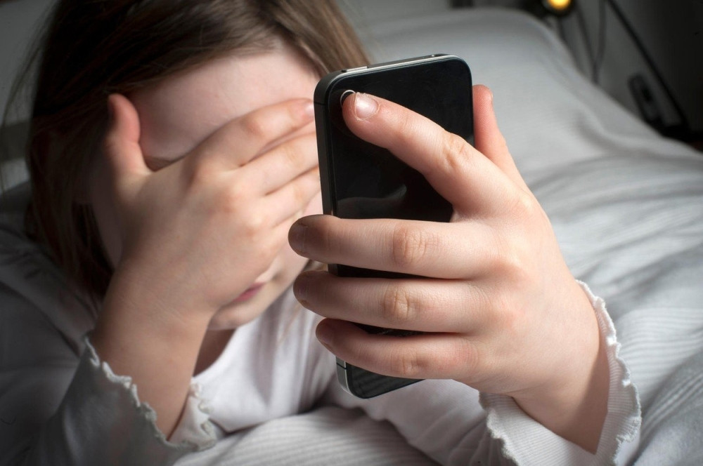 Čini vam se da vam baterije na mobilnom traju kratko? Niste daleko od istine!