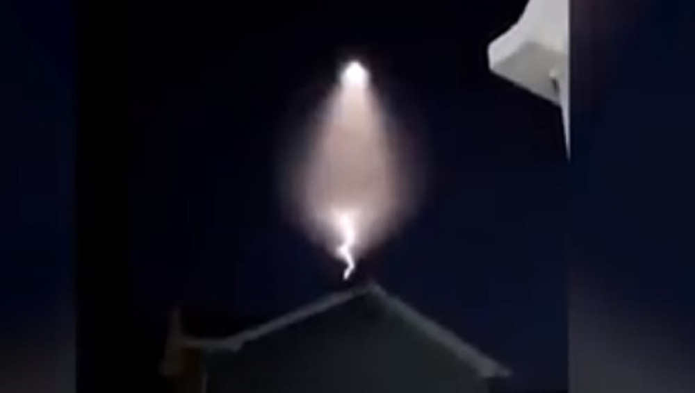 Misteriozna svetlost na nebu zbunila milione