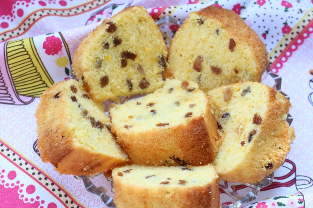 Aromatični kuglof sa narandžom