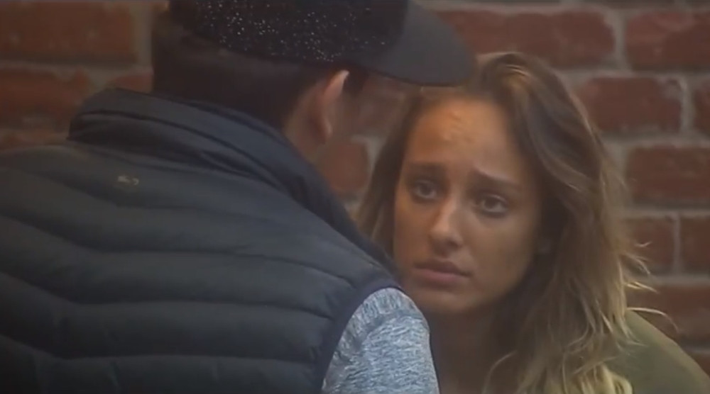 Luna u suzama, Sloba raskinuo vezu?