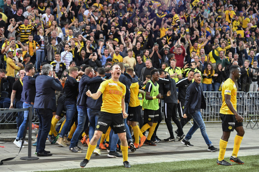 Čestitali titulu u novinama najvećem fudbalskom rivalu (FOTO)