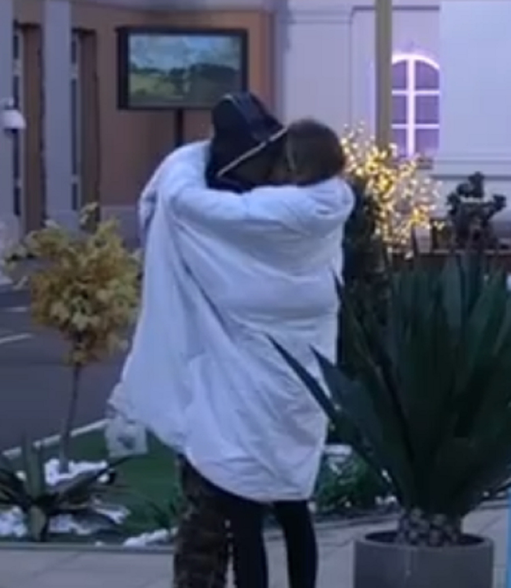 Ovo je poslednji poljubac Lune i Slobe, usledio rastanak