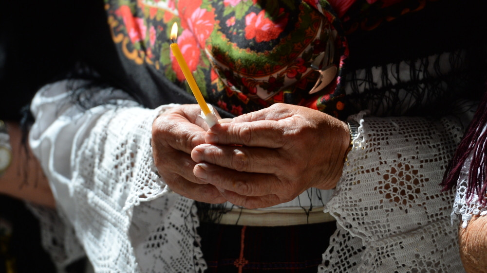 TV N1 ušla u raspravu sa Srpskom pravoslavnom crkvom zbog parastosa