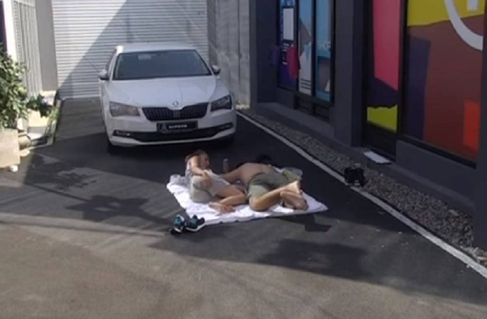 Luna i Sloba leže zajedno, Kiji će ponovo pozliti!