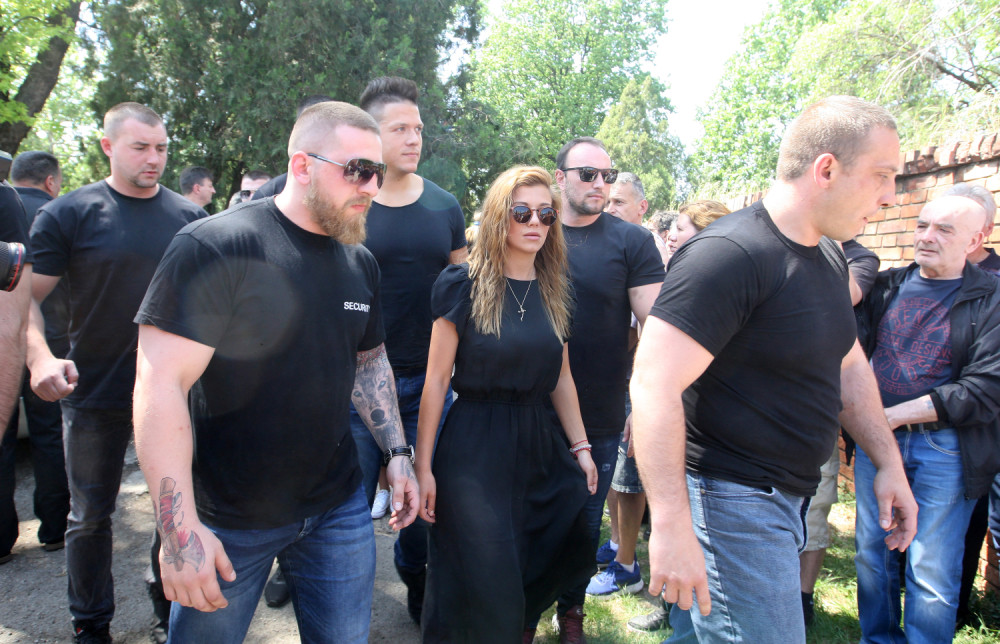 Kija i Sloba otvorili dušu pred ulazak na groblje