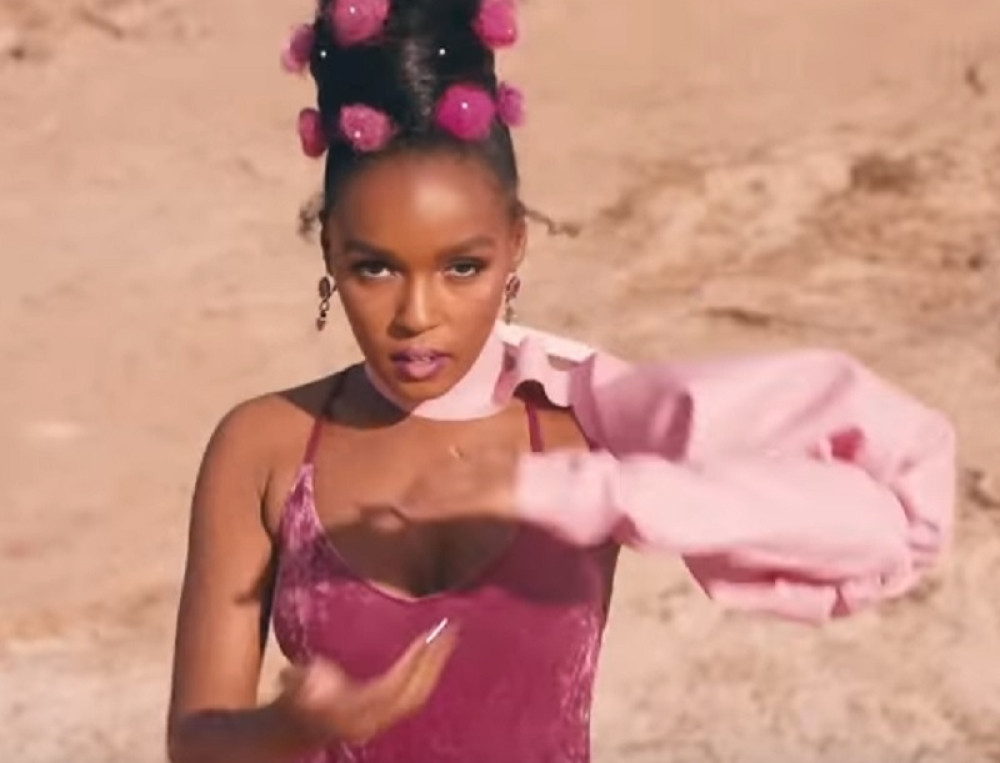 Vagina-pantalone uskoro u prodaji? (FOTO+VIDEO)