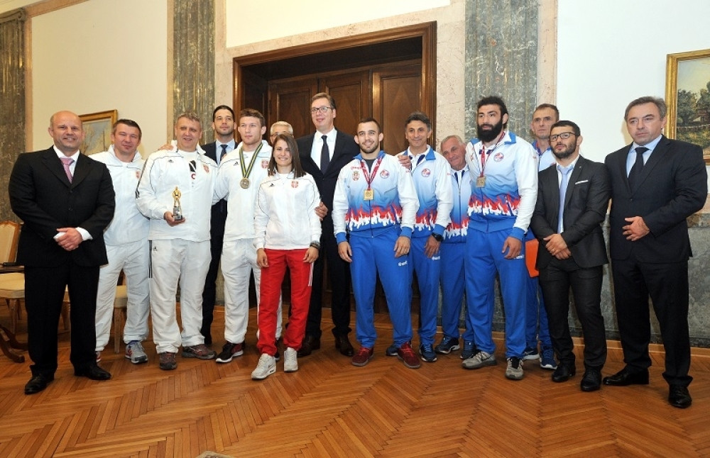 Vučić uživo čestitao džudistima i rvačima (FOTO)