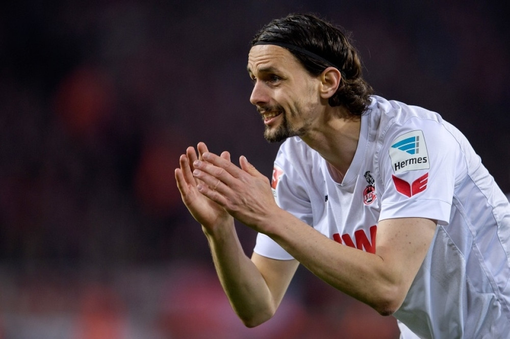 Sent Etjen čuva Subotića posle STRAHOVITOG UDARCA U GLAVU, pogledajte kolika pauza čeka srpskog fudbalera