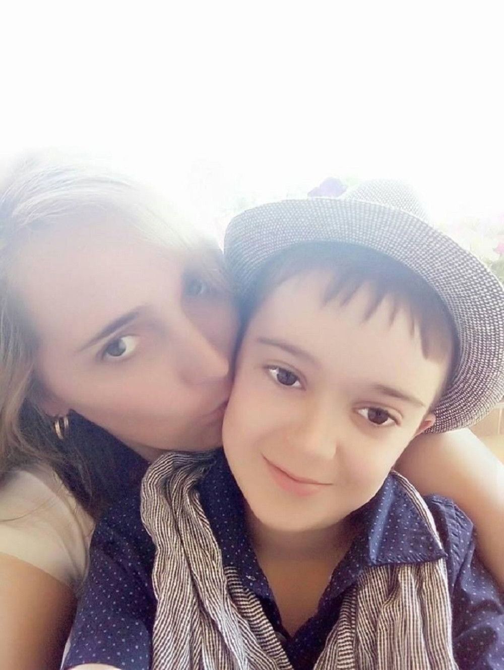 Lepo mi obucite mog Ducu