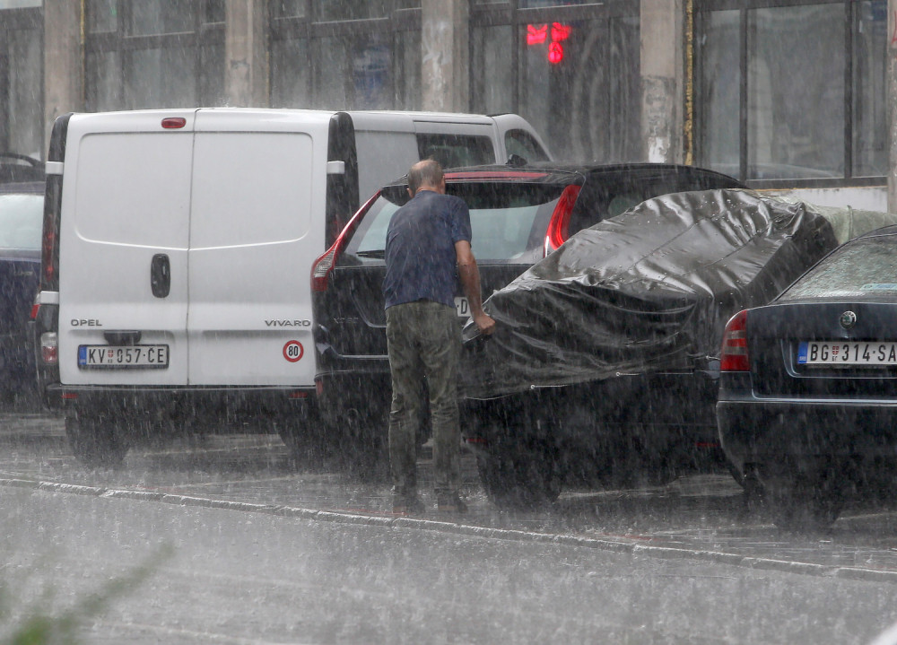Srbiju danas čekaju NEPOGODE sa OLUJNIM VETROM i preko 20 milimetara padavina ZA TRI SATA