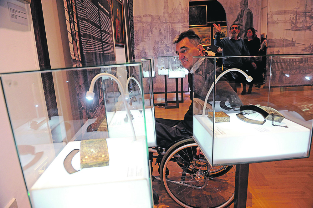 Predstave i izložbe za sve