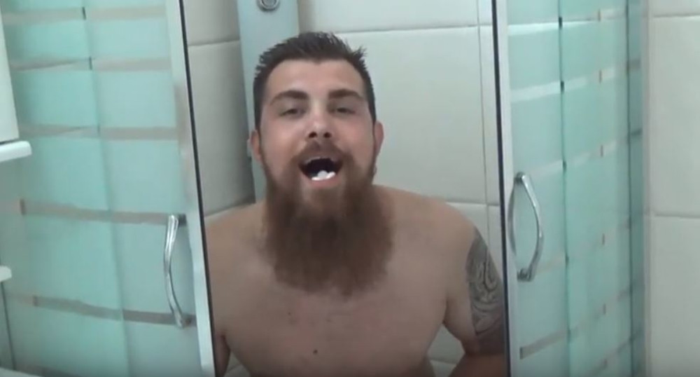 Puna usta mentol bombona i gazirano piće, evo šta će se desiti