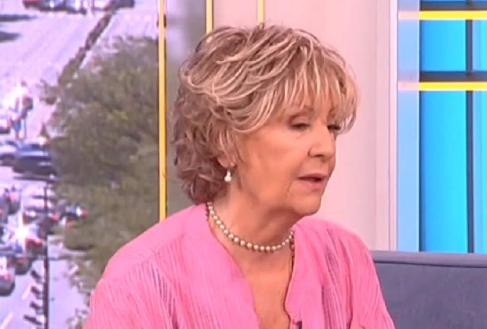 Bio je suprug Lepe Lukić, uhvatila ga je sa LJUBAVNICOM, a on je danas u braku sa ovom učesnicom "Zadruge"!