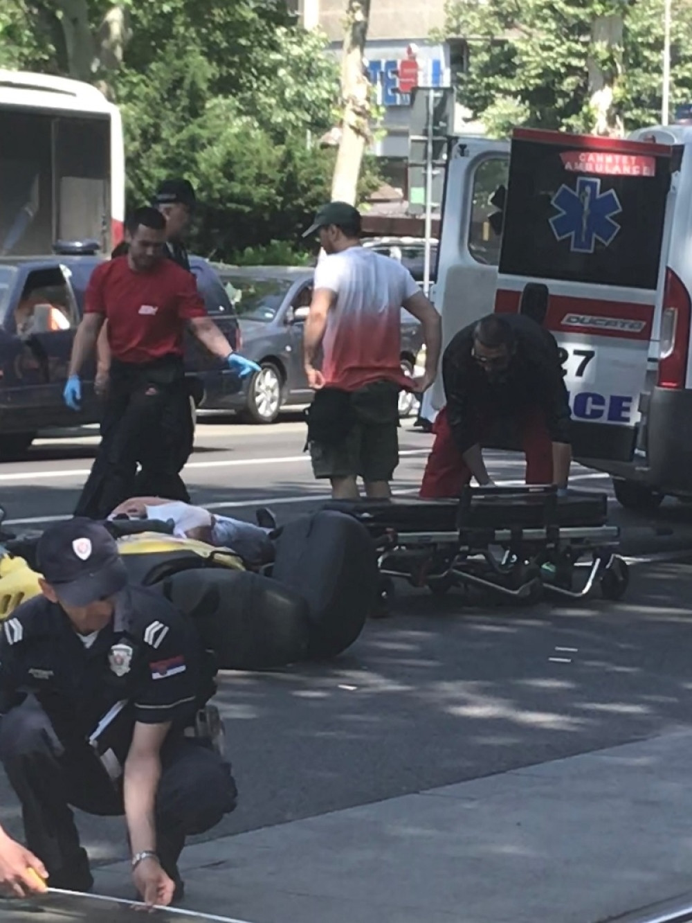 Motorista udario pešaka!