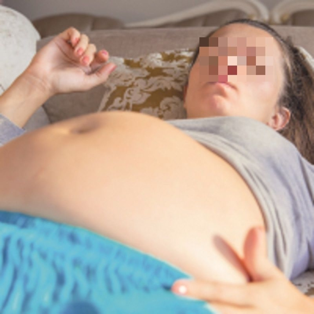 Porodila se desetogodišnja devojčica, sumnja se na zlostavljanje!