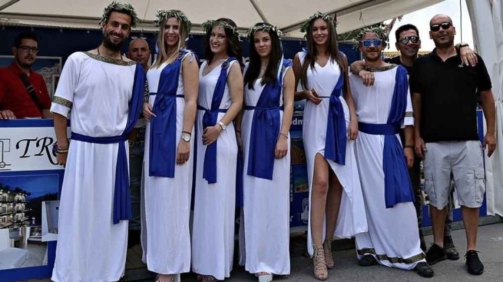 Grčki vikend na Trgu republike