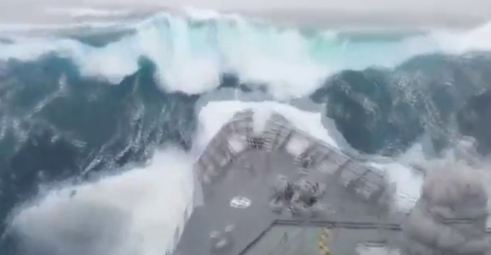 Snimljen najveći talas na južnoj hemisferi!