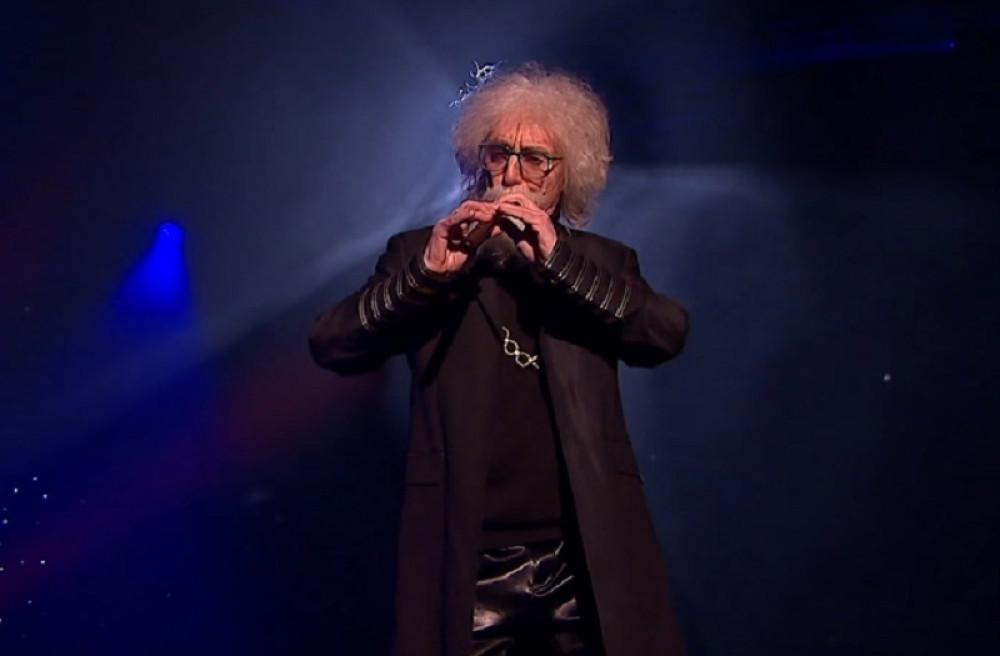 Vrištaćete kada čujete s kim tviteraši porede srpskog flautistu!