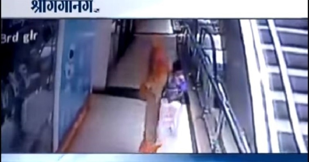 Beba poginula jer su roditelji pokušali da naprave selfi