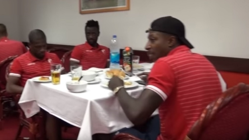 Ala se u Zvezdi dobro krka, pogledajte kakve đakonije jedu prvotimci crveno-belih