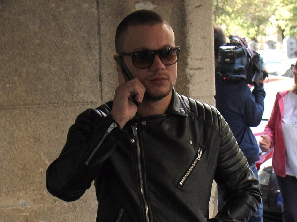 Relja Popović doživeo saobraćajnu nesreću!