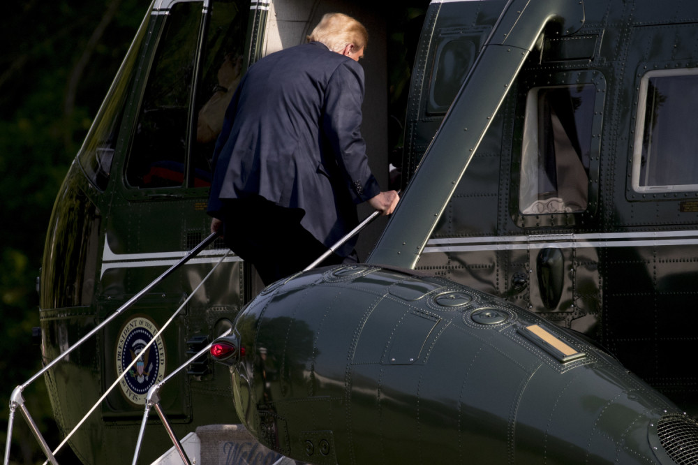 U toku je pobuna protiv Trampa!