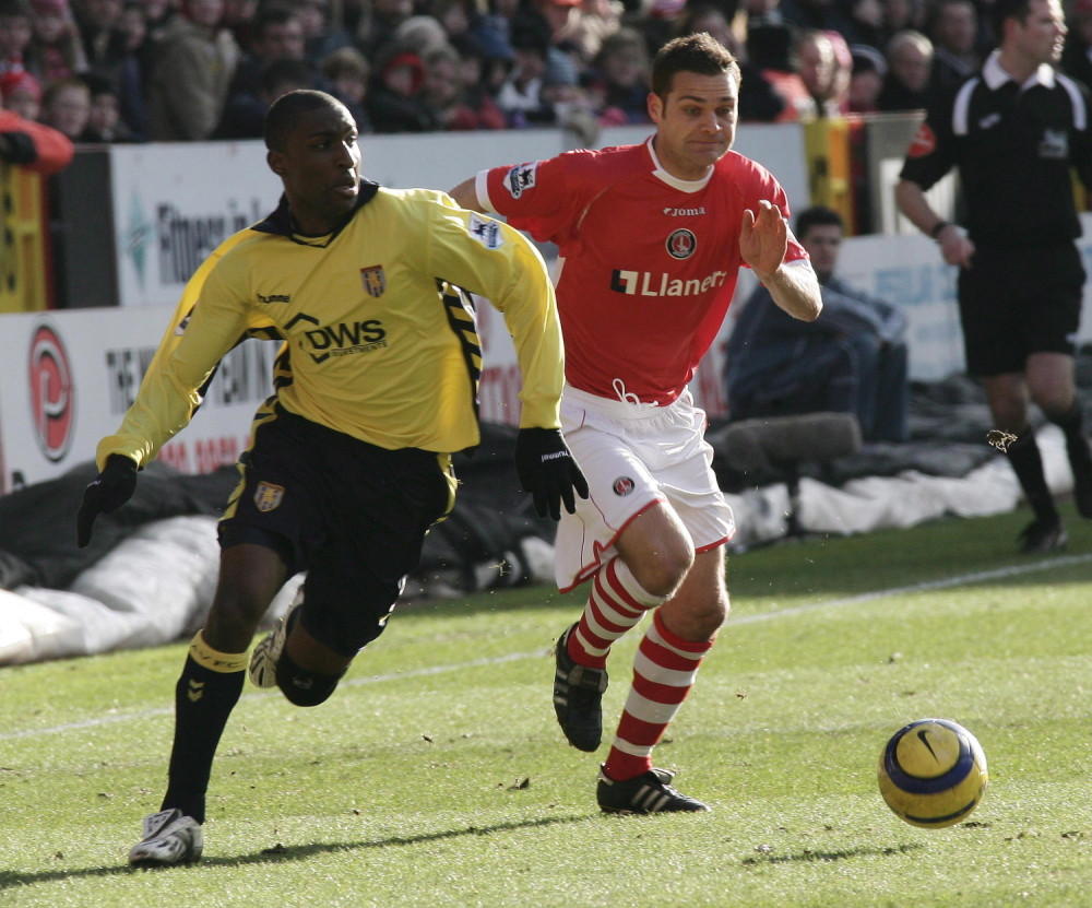 Poginuo bivši fudbalski reprezentativac Engleske! (FOTO)