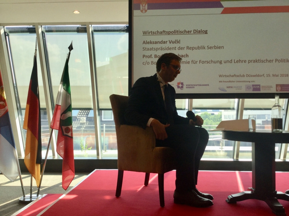 Vučić: Biće da samo teritorija zanima Tačija