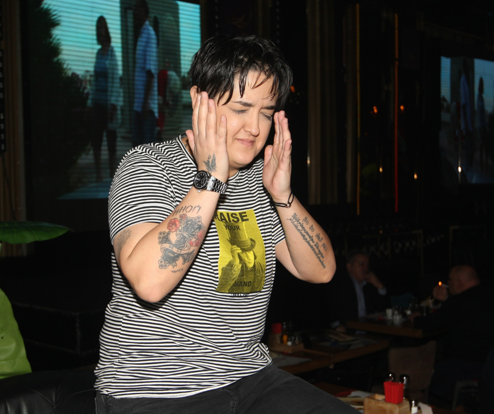 Marija Šerifović prešla u PODSTANARE! Komšije progovorile o pevačici: Zavodi red u bloku, URLA I DRAMI!