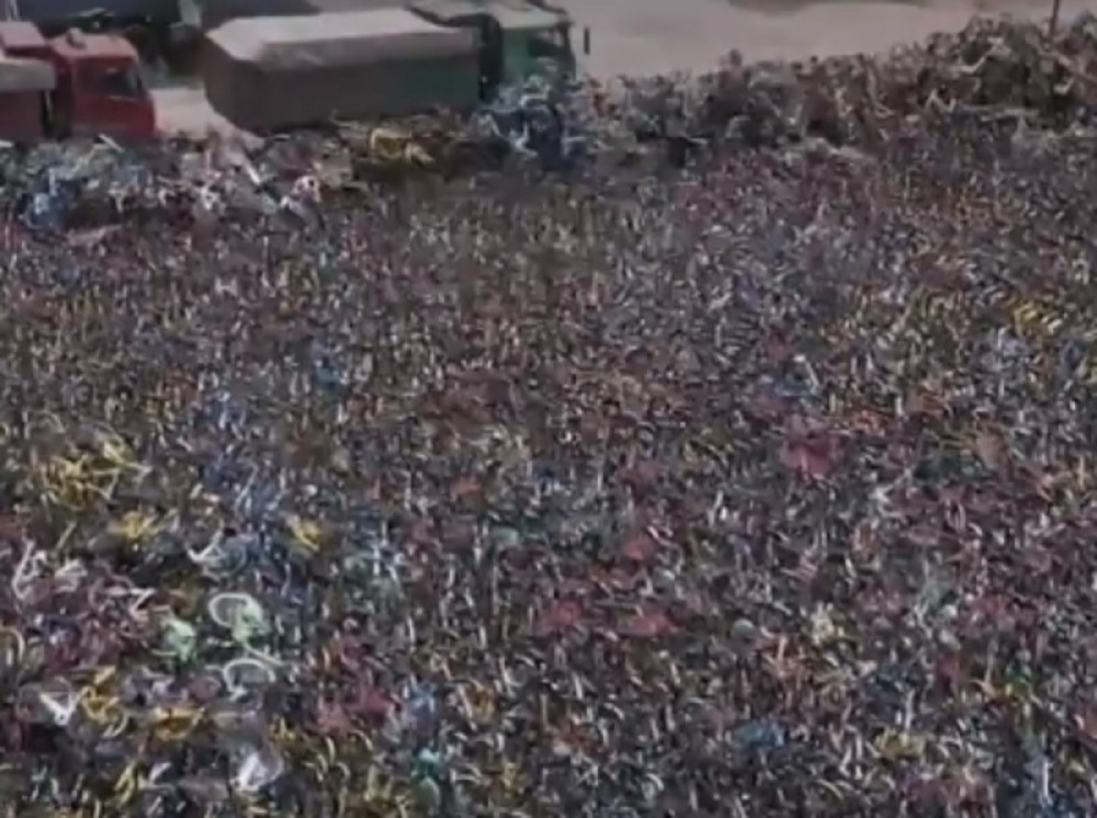 Šokantan snimak obišao svet, pogodite šta je na njemu?!