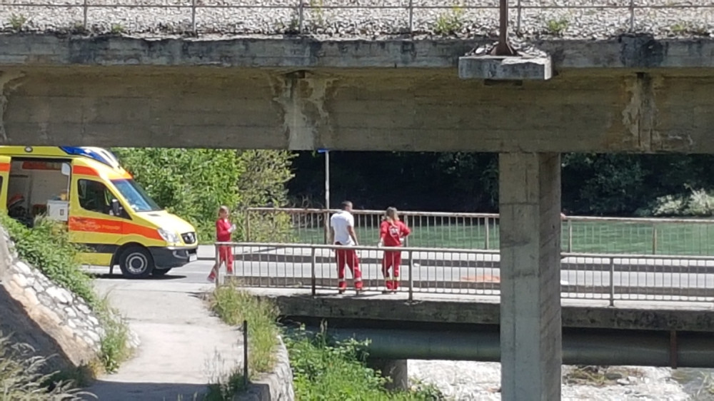 Dete mi je umrlo na rukama jer doktora nije bilo, POPLAVEO JE, MUČIO SE...