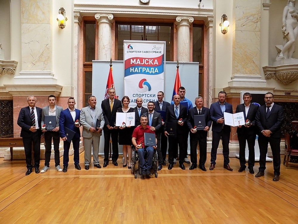 Održana svečana sednica i dodeljene Majske nagrade novim laureatima (FOTO)