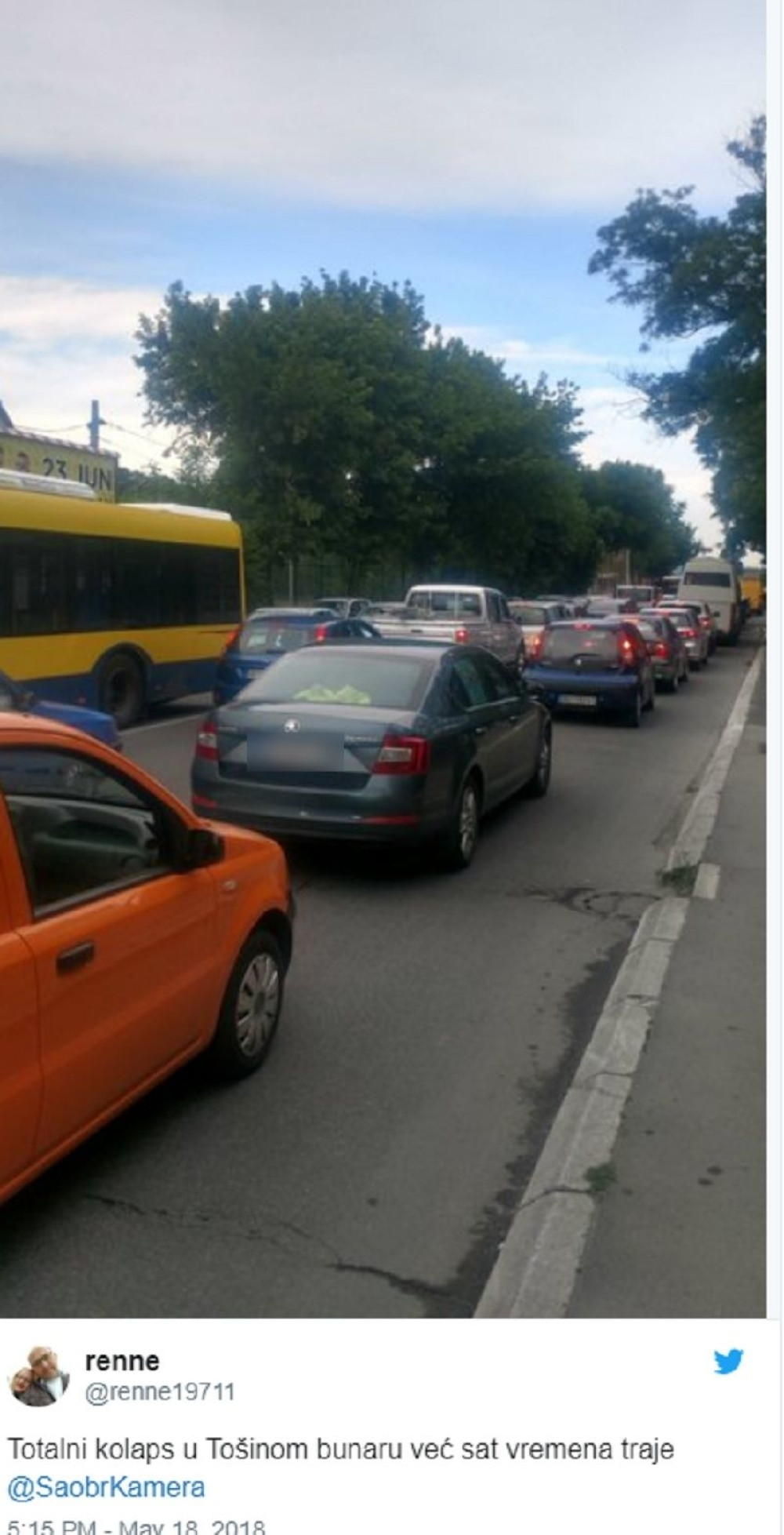 Sve stoji od Trga republike do Zelenog venca, a stajaće i narednih dana