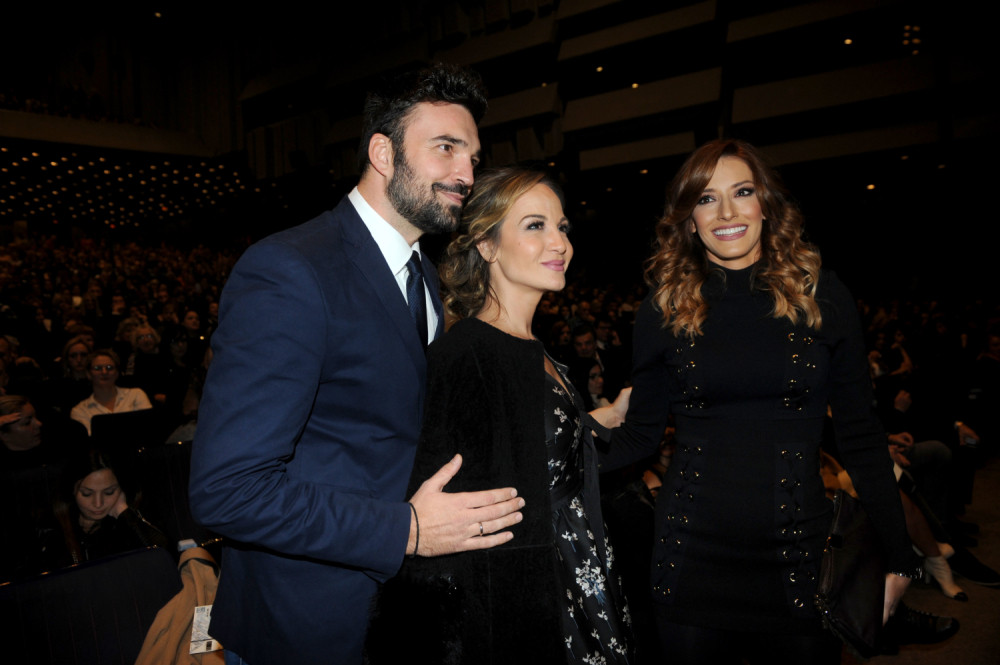 Jovana i Jelena zajedno u provodu, ali ovu damu niko nije očekivao