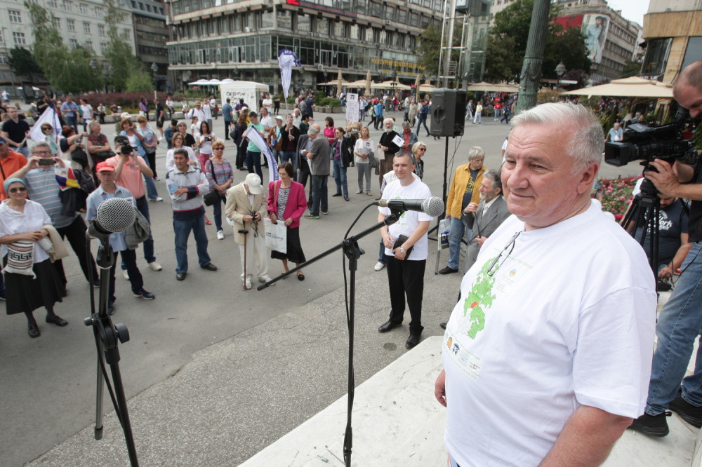 Skup protiv GMO na Trgu Republike