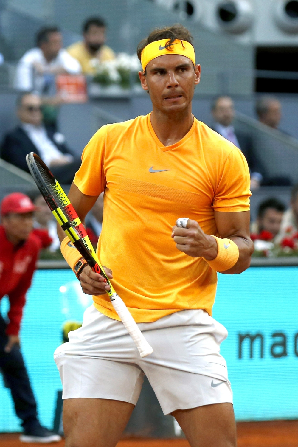 Pogledajte šta je sad Nadal uradio pre meča sa Novakom! (VIDEO)