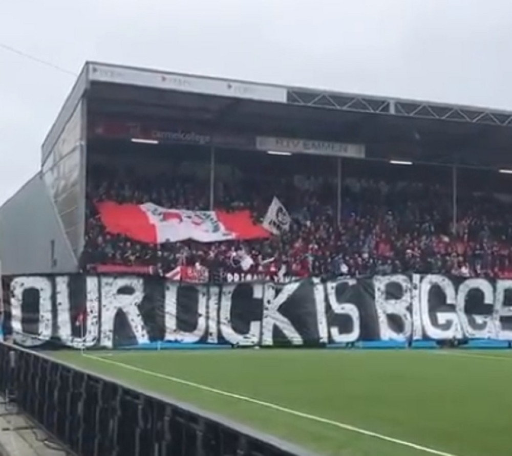 Navijači prozivali bivšeg selektora Srbije!