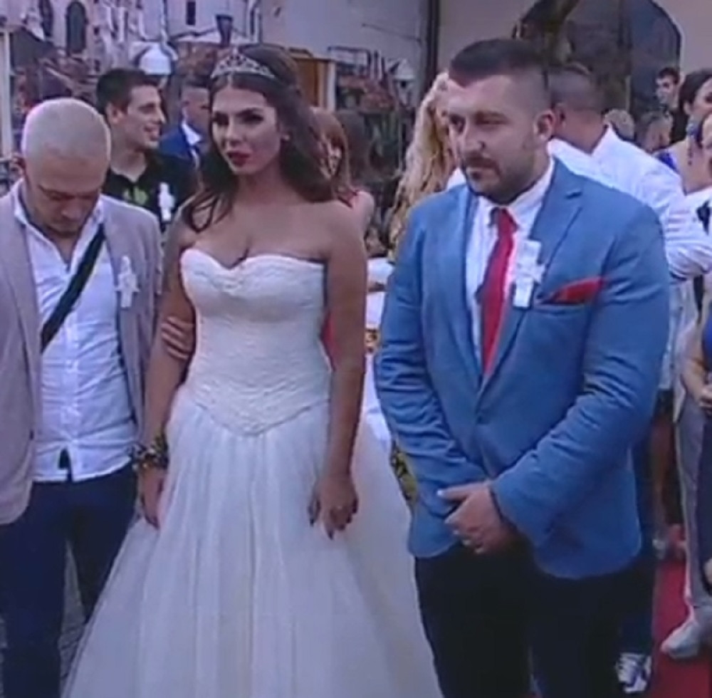 Posle svih problema Nina se udala za Mladena, pogledajte poljubac!