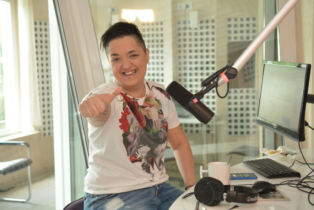 Marija Šerifović imala tremu na Radiju S u kvizu o Mariji Šerifović