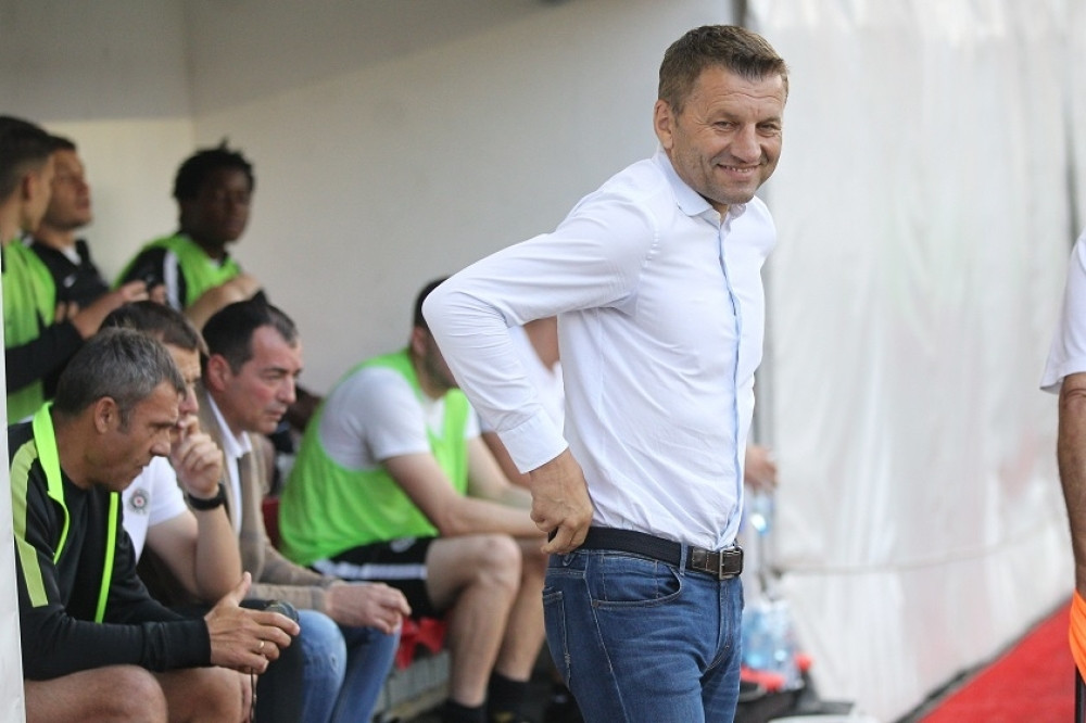 Bivši trener Partizana podelio jezive detalje iz te zemlje!